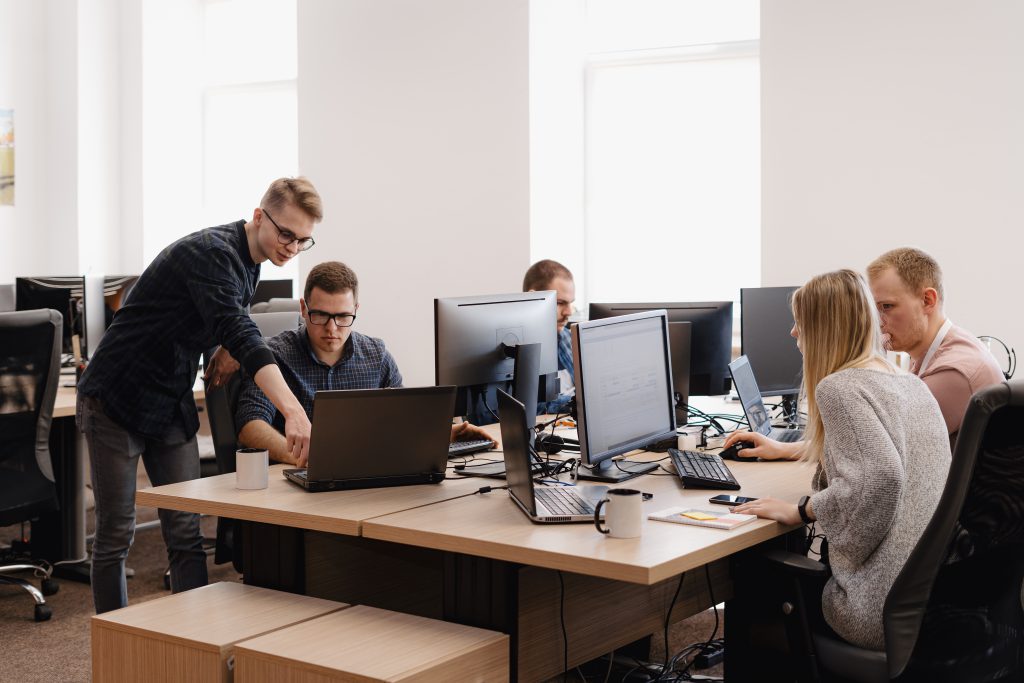 Como promover um ambiente de trabalho saudável?