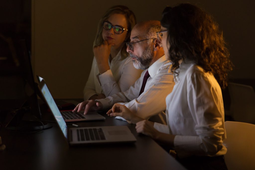 Adicional noturno no Ponto Secullum Offline?